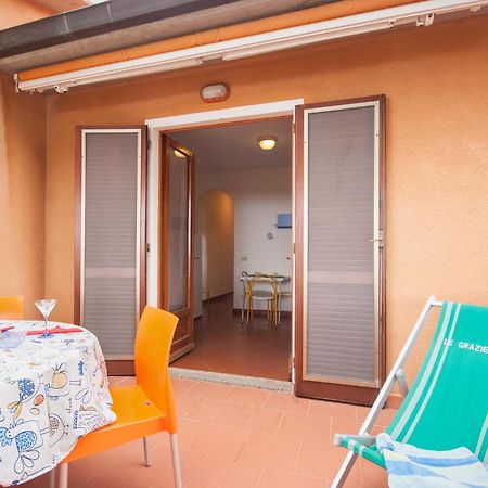Residence Le Grazie Est Capoliveri  Luaran gambar