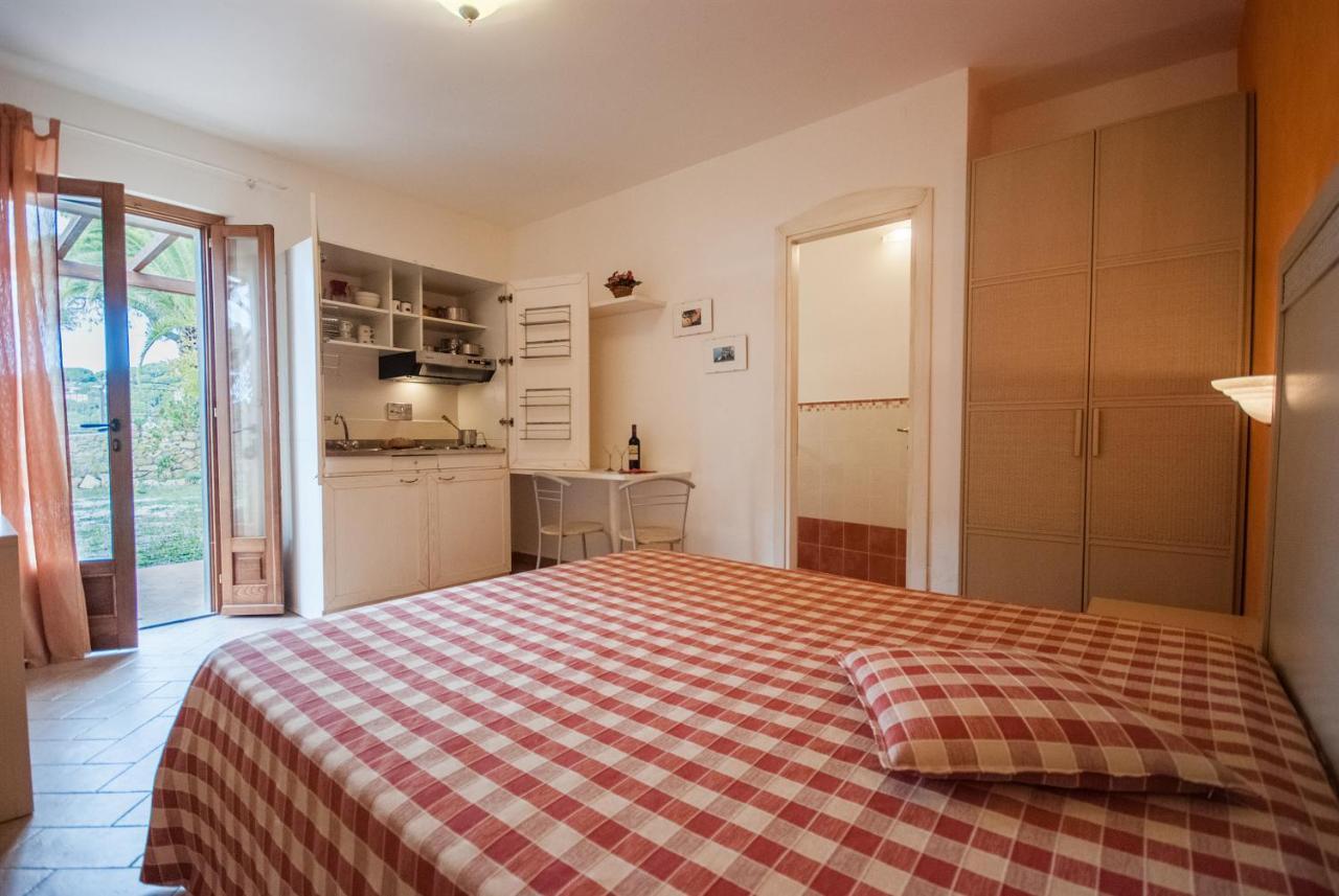 Residence Le Grazie Est Capoliveri  Luaran gambar