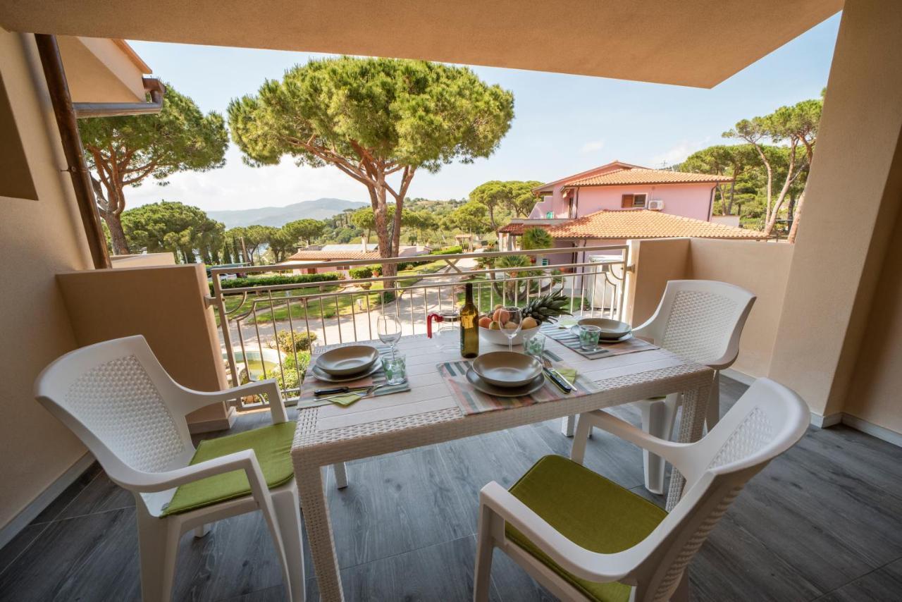 Residence Le Grazie Est Capoliveri  Luaran gambar