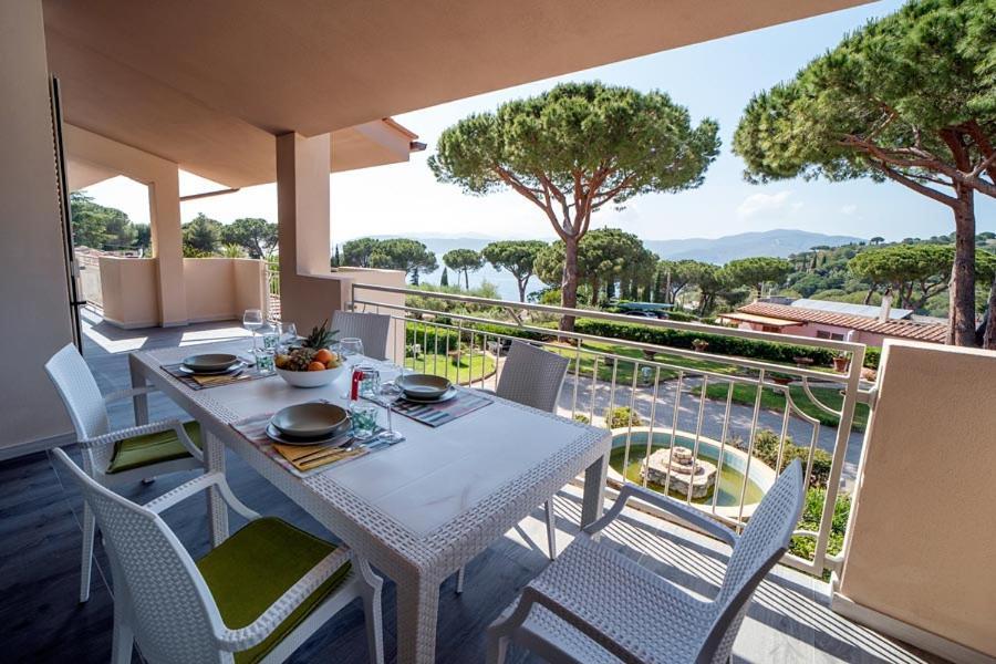 Residence Le Grazie Est Capoliveri  Luaran gambar